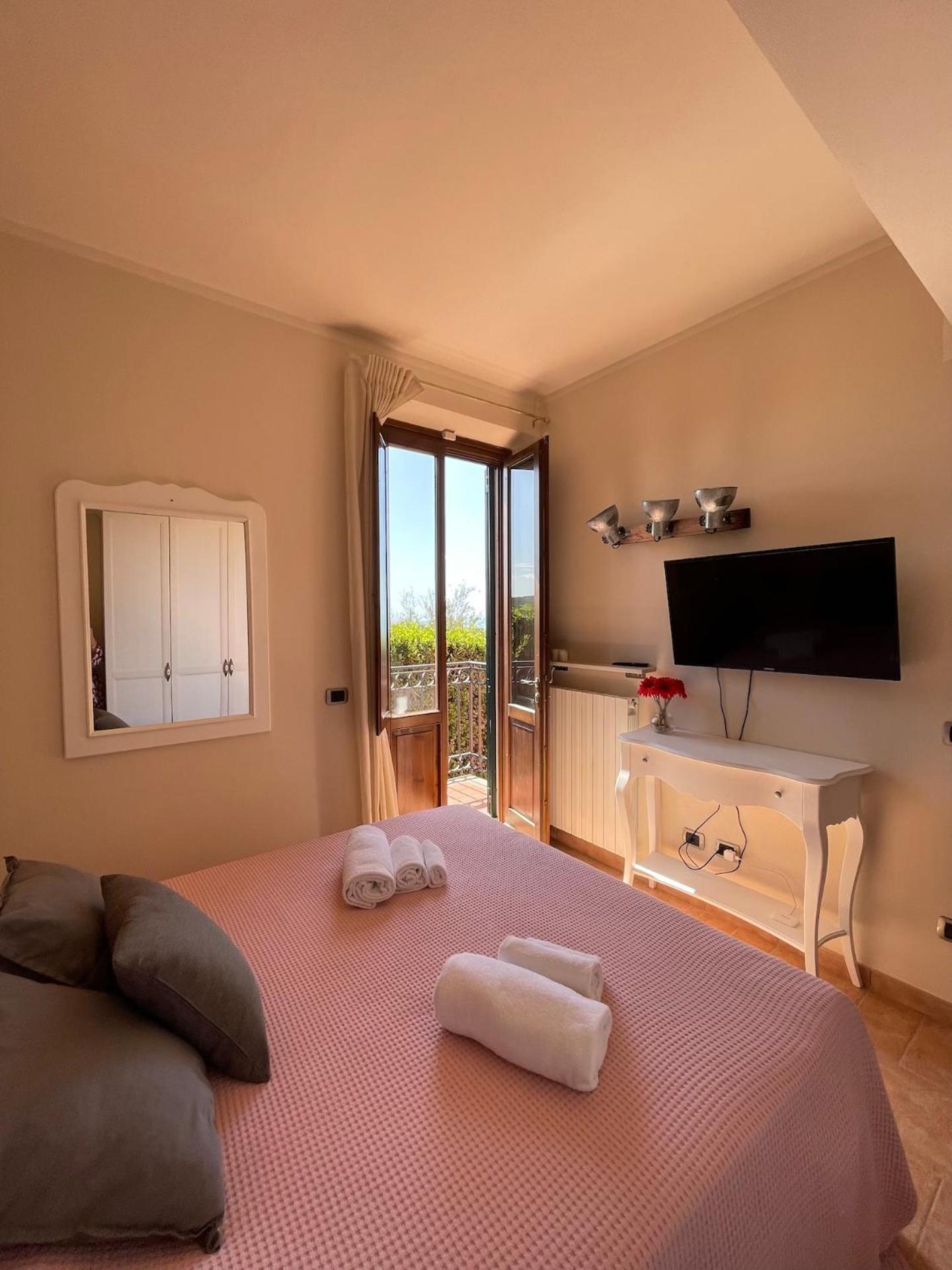 Sunset House Apartment Castiglioncello Bagian luar foto